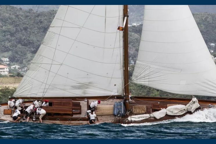 Charter Yacht THE BLUE PETER - Classic Yacht - 4 Cabins - English Harbour - St Barths - St Martin
