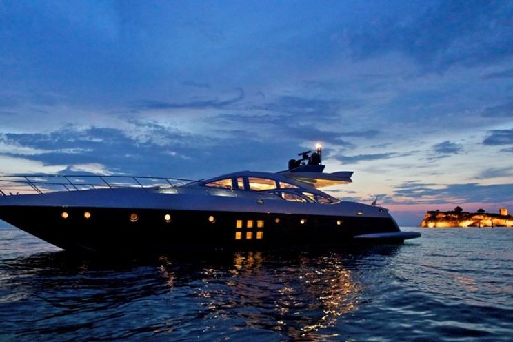 Charter Yacht THEA MALTA - Azimut 86 - 4 Cabins - Athens - Mykonos - Bodrum