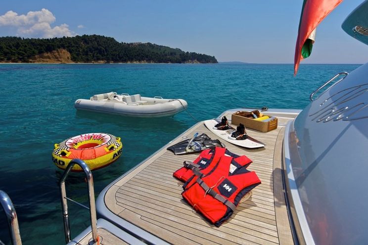 Charter Yacht THEA MALTA - Azimut 86 - 4 Cabins - Athens - Mykonos - Bodrum