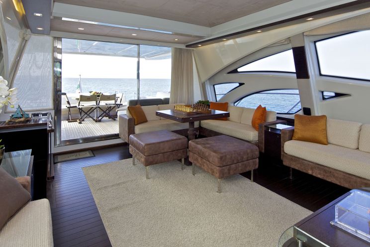 Charter Yacht THEA MALTA - Azimut 86 - 4 Cabins - Athens - Mykonos - Bodrum