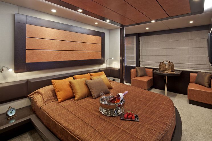 Charter Yacht THEA MALTA - Azimut 86 - 4 Cabins - Athens - Mykonos - Bodrum