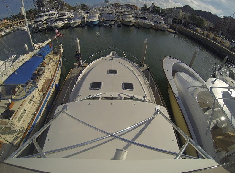 Charter Yacht Tiara 48 - 3 Cabins - La Paz - Cabo San Lucas - Mexico