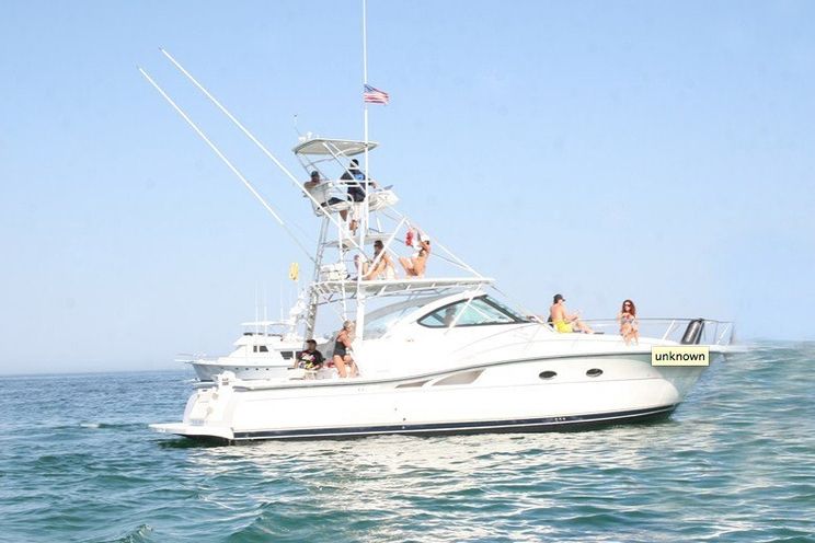 Charter Yacht Tiara 48 - 3 Cabins - La Paz - Cabo San Lucas - Mexico