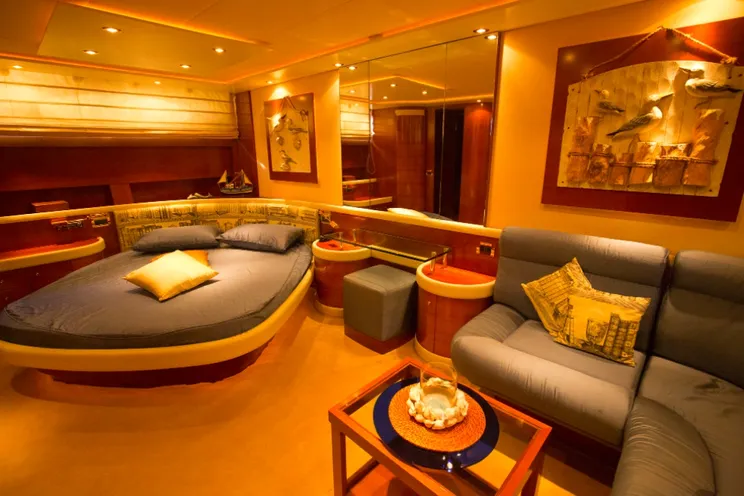 Charter Yacht TIUNA - Alfamarine 78 - 3 Cabins - Naples - Amalfi - Sicily