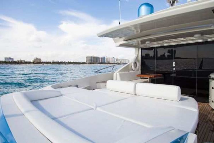Charter Yacht TRANQUILO - Azimut 68 - Miami Day Charter Yacht - South Beach - Miami - Florida