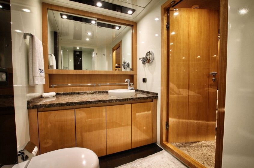 TUTKU Bathroom
