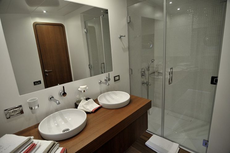 Charter Yacht UBI BENE - Valena Yachting 44m - 5 Cabins - Marmaris - Gocek - Bodrum