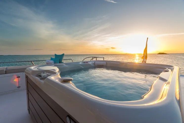 Charter Yacht UNBRIDLED - Crescent 116 - 4 Cabins - Nassau - Staniel Cay - Exumas - Bahamas