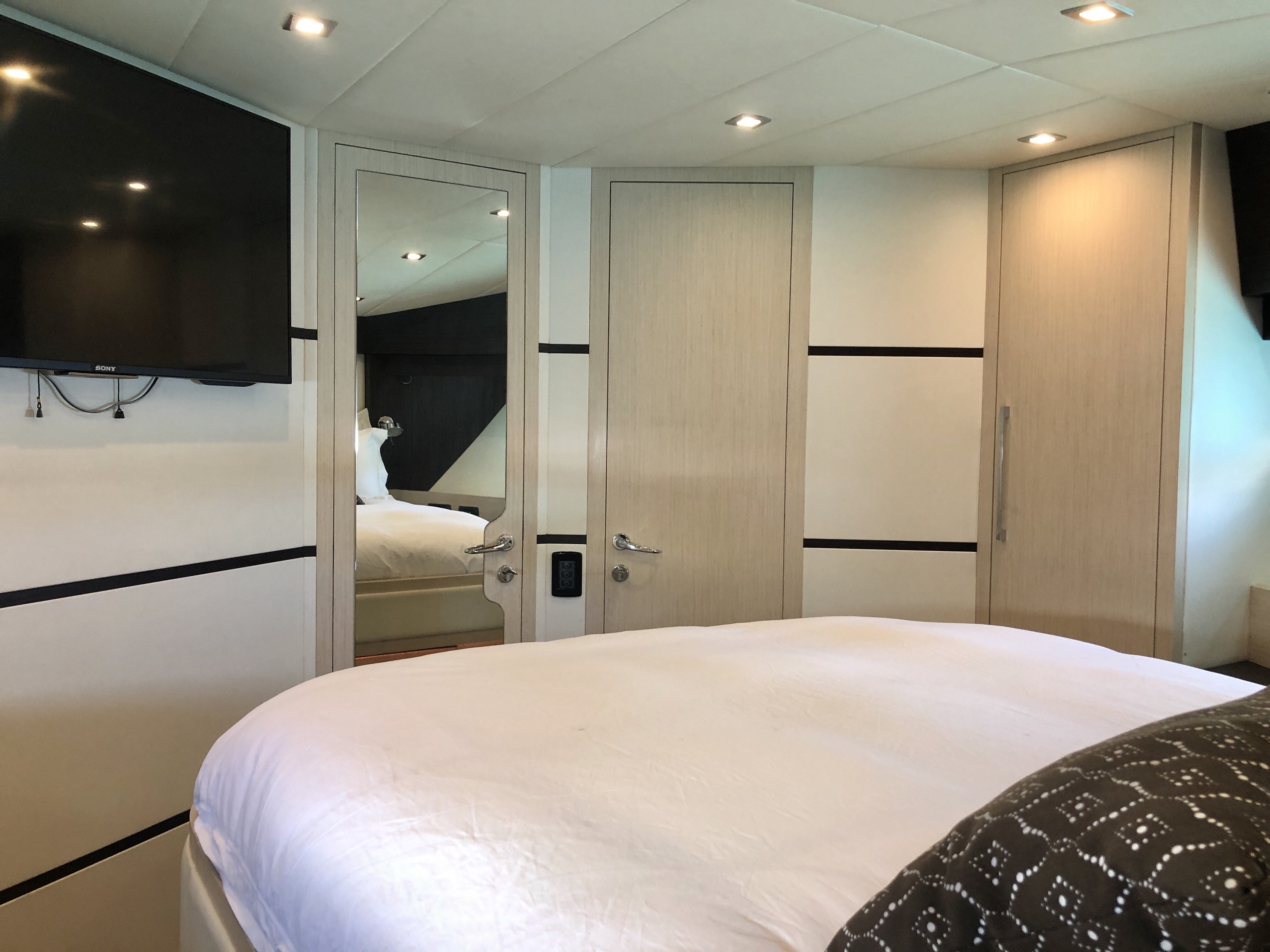 Charter Yacht Uniesse 70 - Day Charter - Miami