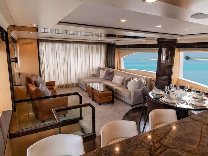 VALERE Azimut 84 Motor Yacht Saloon VALERE Azimut 84 Motor Yacht Saloon