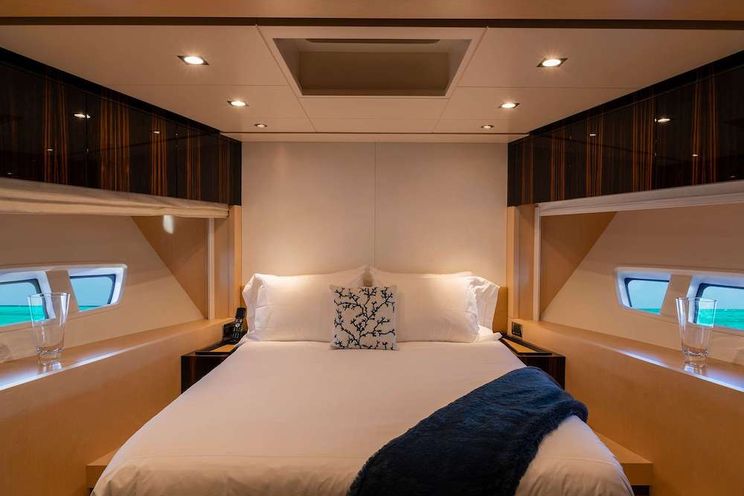 Charter Yacht VALERE - Azimut 84 - 4 Cabins - St Thomas - St John - St Croix - USVI