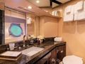 VALERE Azimut 84 Motor Yacht VIP Ensuite VALERE Azimut 84 Motor Yacht VIP Ensuite
