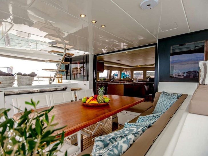 aft deck dining table