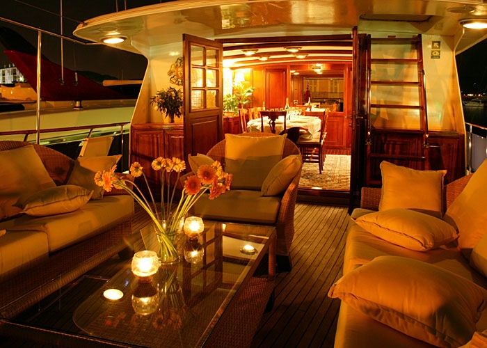 Charter Yacht Van Den Akken 30 - 4 Cabins - Mahe,Seychelles,Indian Ocean
