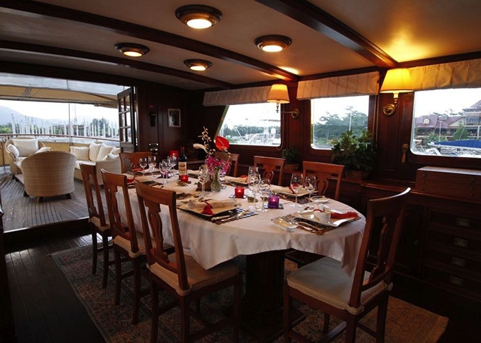 Charter Yacht Van Den Akken 30 - 4 Cabins - Mahe,Seychelles,Indian Ocean