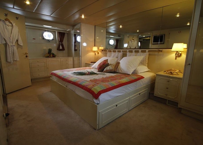 Charter Yacht Van Den Akken 30 - 4 Cabins - Mahe,Seychelles,Indian Ocean