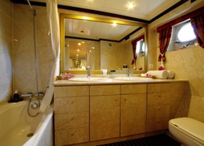 Charter Yacht Van Den Akken 30 - 4 Cabins - Mahe,Seychelles,Indian Ocean