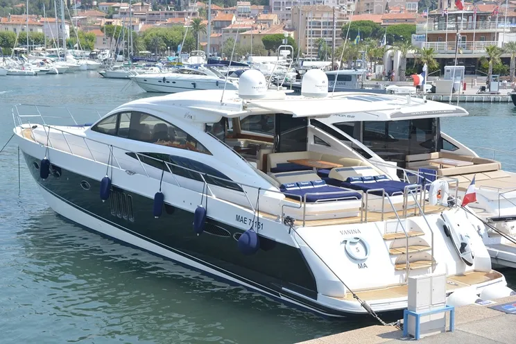 Charter Yacht VANINA V - Princess V70 - 3 Cabins - Sainte Maxime - St Tropez - Cogolin