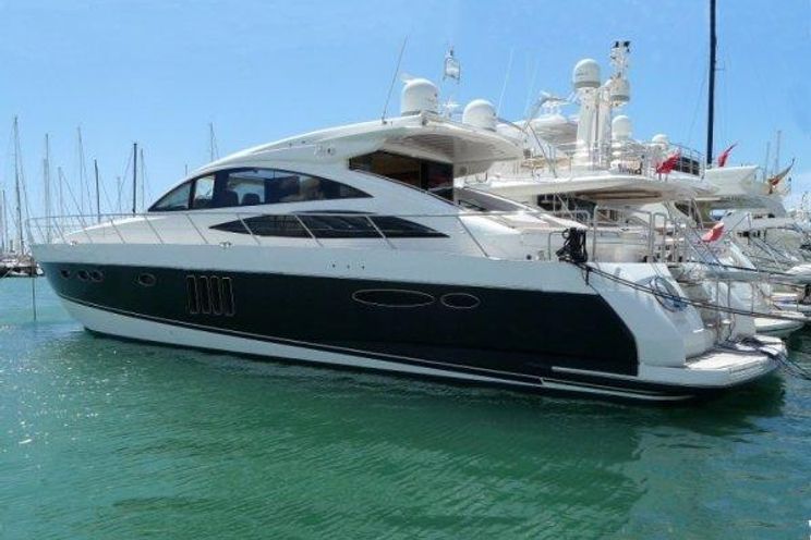 Charter Yacht VANINA V - Princess V70 - 3 Cabins - Sainte Maxime - St Tropez - Cogolin