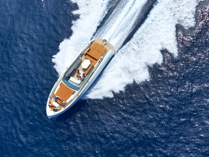 Vanquish 43 Open Vanquish 43 Open