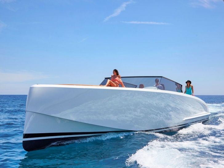 Vanquish 43 Open Vanquish 43 Open