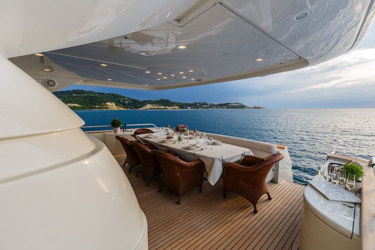 Charter Yacht VELLMARI - Dominator 27m - 4 Cabins - Izola - Pula - Zadar