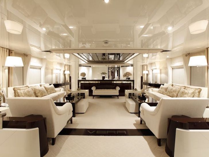 Saloon Saloon