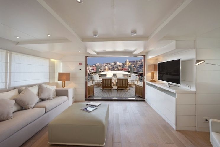 Charter Yacht VERVECE - Benetti 30m Tug - 4 Cabins - Cannes - Monaco - Naples - Capri - Amalfi