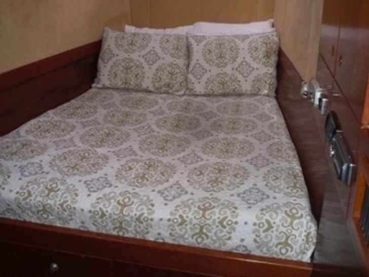 victoria_cabin2 victoria_cabin2