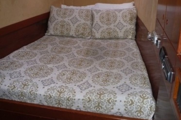 Charter Yacht MISS ELIZABETH - Fountaine-Pajot 56 - 3 Cabins - Tortola - British Virgin Islands