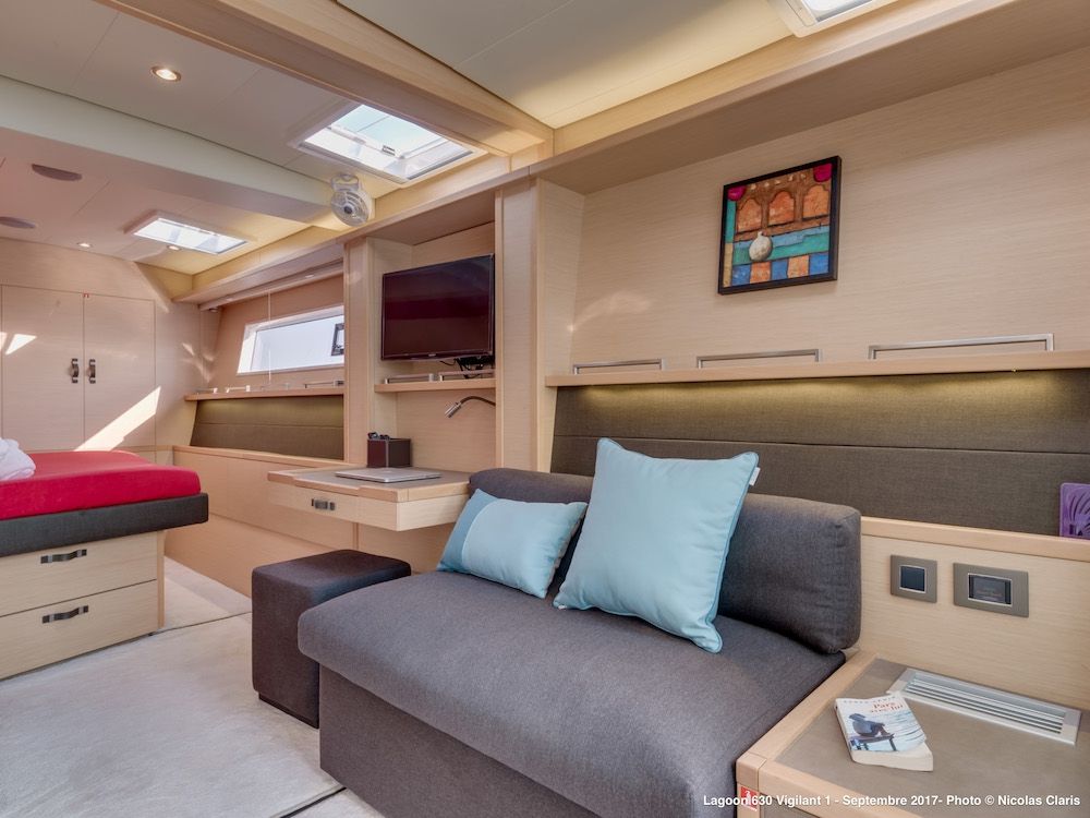 VIGILANT 1 - Lagoon 630