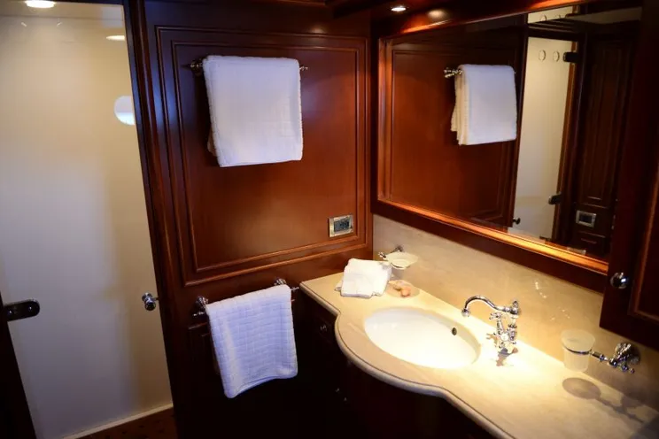 Charter Yacht VINTAGE - Ferretti 27m - 4 Cabins - Gocek - Bodrum - Mamaris