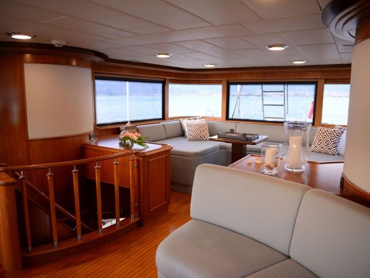 VINTAGE Salon VINTAGE Salon