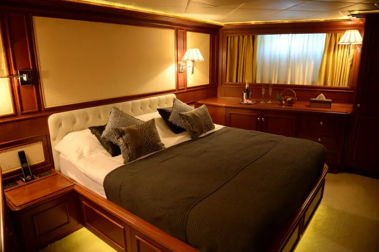 Charter Yacht VINTAGE - Ferretti 27m - 4 Cabins - Gocek - Bodrum - Mamaris