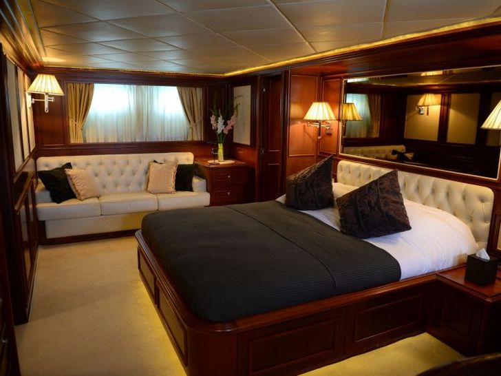 VINTAGE Cabin VINTAGE Cabin