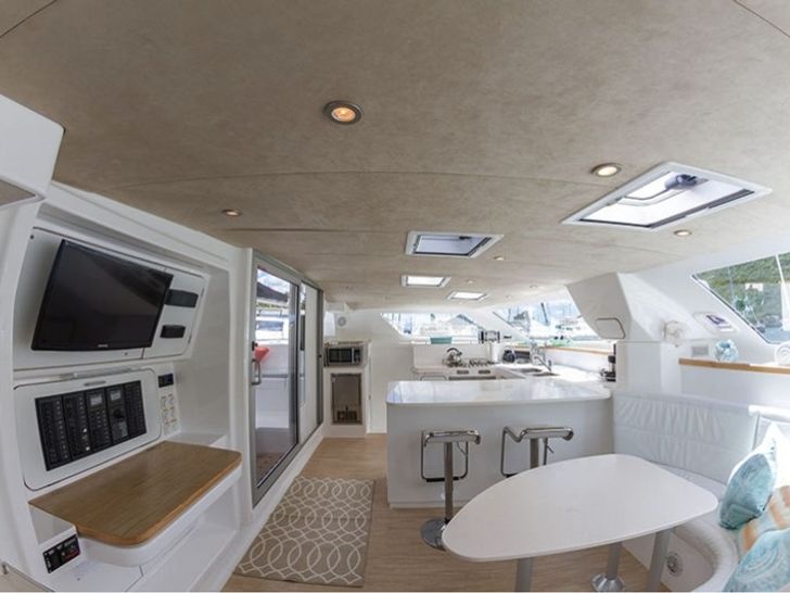 Voyage 480 Electric Salon Voyage 480 Electric Salon