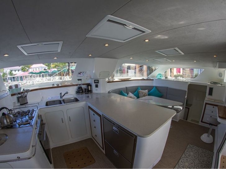 Voyage 480 Electric Salon Voyage 480 Electric Salon