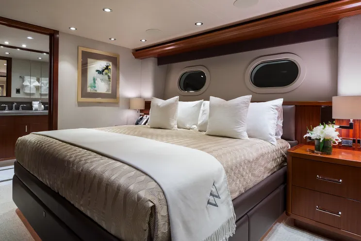 Charter Yacht PIPE DREAM - Westport 130 - 5 Cabins - Nassau - Paradise Island - Exumas - Bahamas - Fort Lauderdale - Florida East Coast
