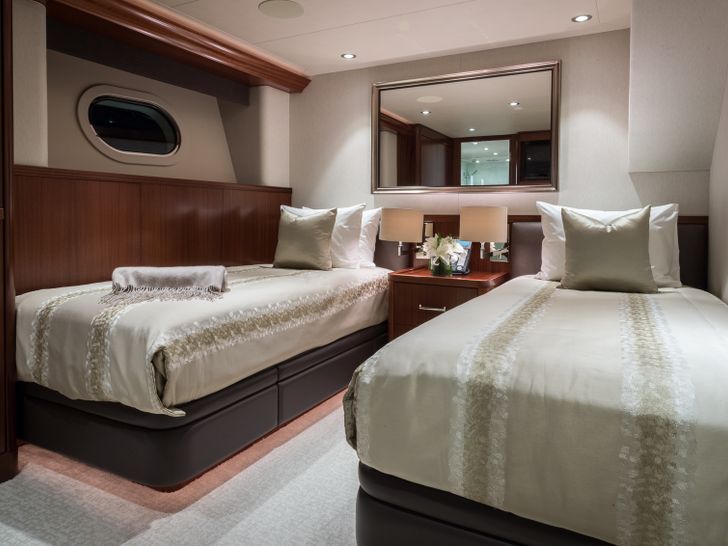 PIPE DREAM - Westport 130,twin cabin PIPE DREAM - Westport 130,twin cabin