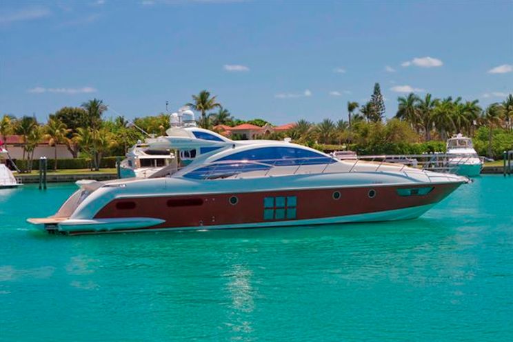 Charter Yacht WARREN KELLY - Azimut 62 - 3 Cabins - Miami - Fort Lauderdale - Nassau