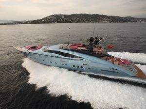 WAVERUNNER - Palmer Johnson PJ 135 - Trogir - Split - Dubrovnik - Solta WAVERUNNER - Palmer Johnson PJ 135 - Trogir - Split - Dubrovnik - Solta