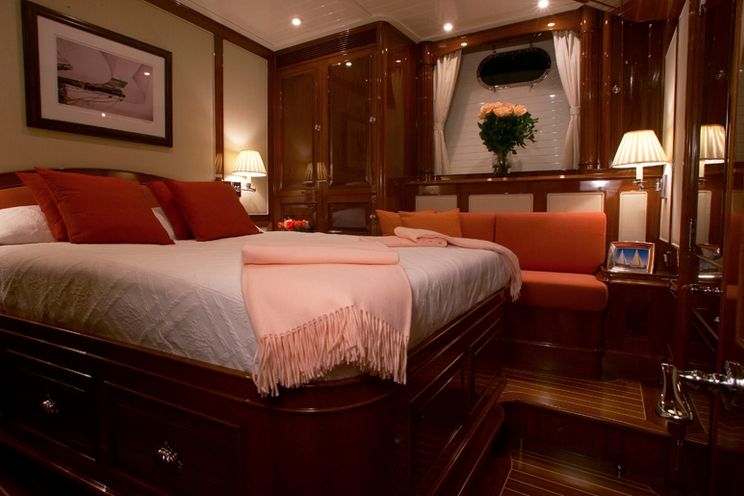 Charter Yacht WHISPER - 116 Holland Jachtbouw - 3 Staterooms - New England - Caribbean - St Maarteen - Virgin Islands