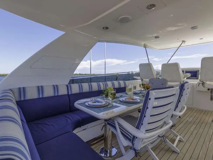 WINDWARD Cheoy Lee Motor Yacht Fly WINDWARD Cheoy Lee Motor Yacht Fly
