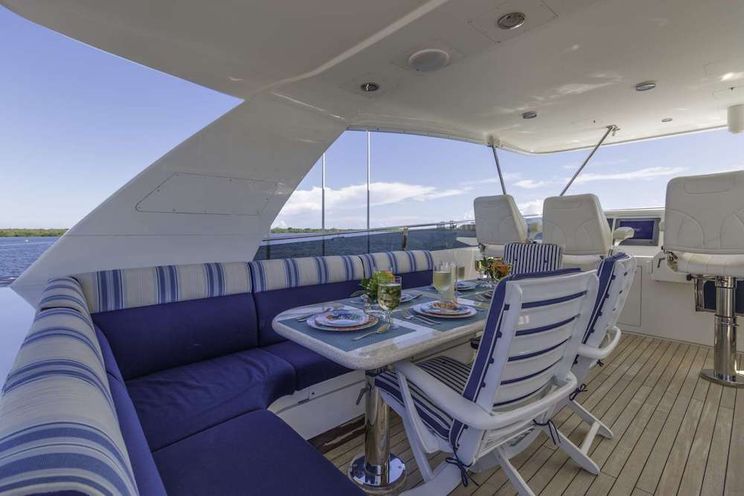 Charter Yacht WINDWARD - Cheoy Lee 90 - 3 Cabins - Nassau - Staniel Cay - Exumas