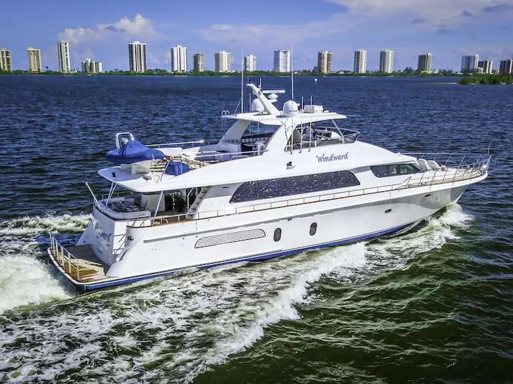 WINDWARD Cheoy Lee 90 Exterior