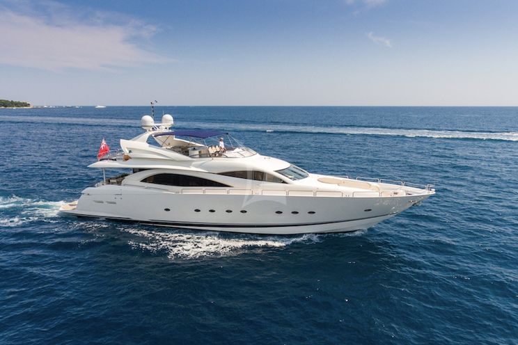 Charter Yacht WINNING STREAK 2 - Sunseeker 94 - 4 Cabins - Antibes - Cannes - Monte Carlo - St Tropez - French Riviera