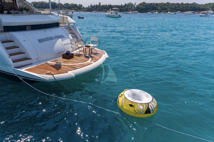 Charter Yacht WINNING STREAK 2 - Sunseeker 94 - 4 Cabins - Antibes - Cannes - Monte Carlo - St Tropez - French Riviera