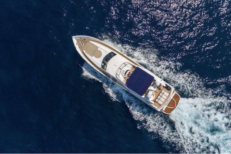 Charter Yacht WINNING STREAK 2 - Sunseeker 94 - 4 Cabins - Antibes - Cannes - Monte Carlo - St Tropez - French Riviera