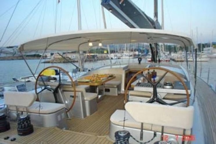 Charter Yacht WIZARD - Yacht 2000 - 4 Cabins - Naples - Sicily - Sardinia - Corsica