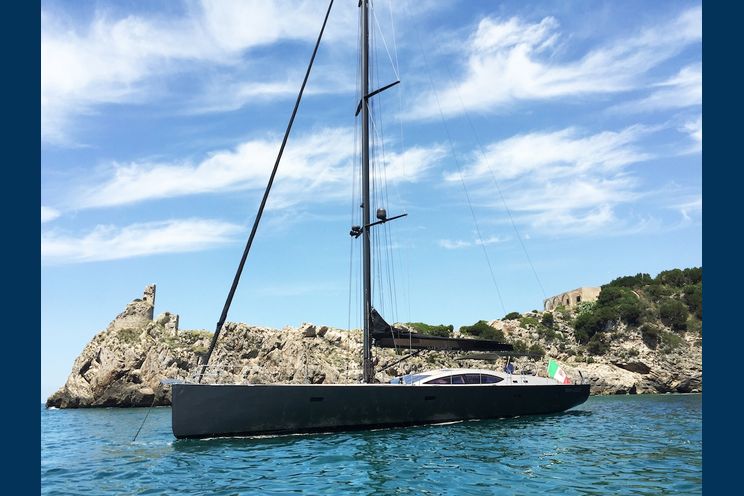 Charter Yacht WIZARD - Yacht 2000 24 m - 4 Cabins - Riva Di Traiano- Naples - Sicily - Riviera - Sardinia - Corsica